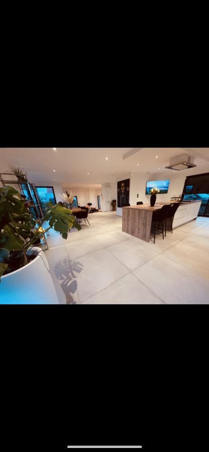Magnifique Villa Avec Jaccuzi Wimille Exterior photo